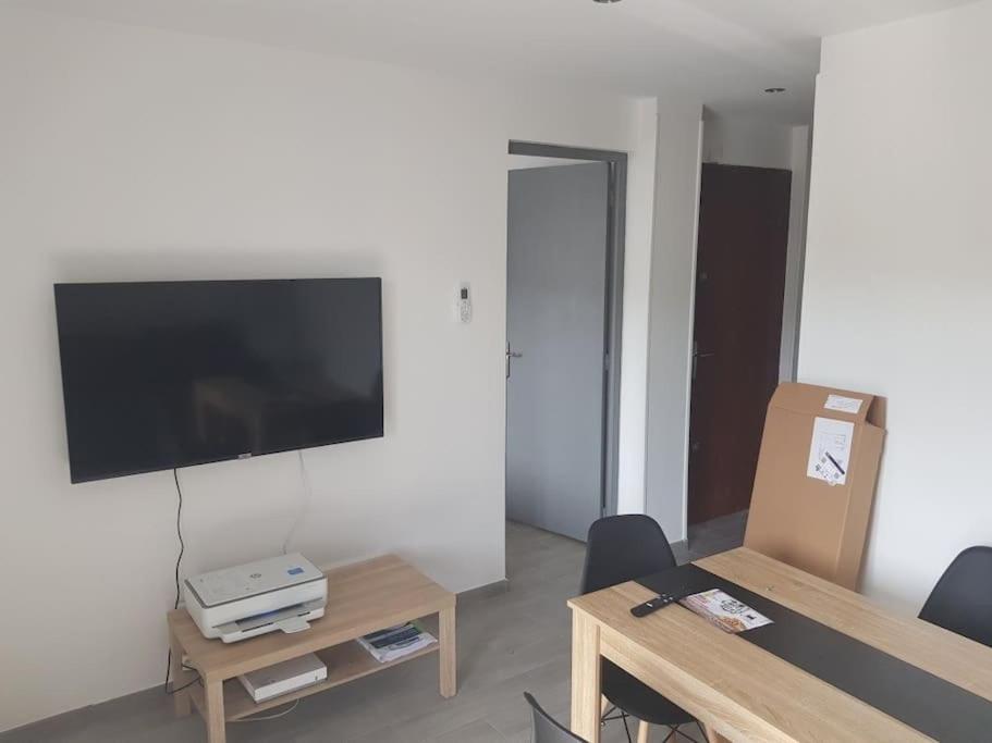 Superbe T3 Climatise Avec Balcon Parking Public Gratuit Apartment มาร์กเซย ภายนอก รูปภาพ